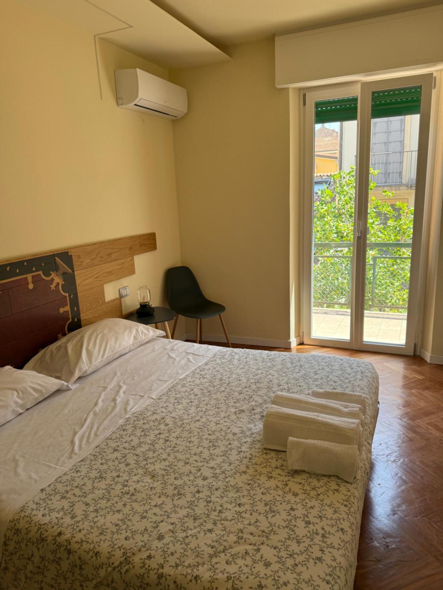 La Terrazza Di Vittoria Apartment เวโรนา ภายนอก รูปภาพ
