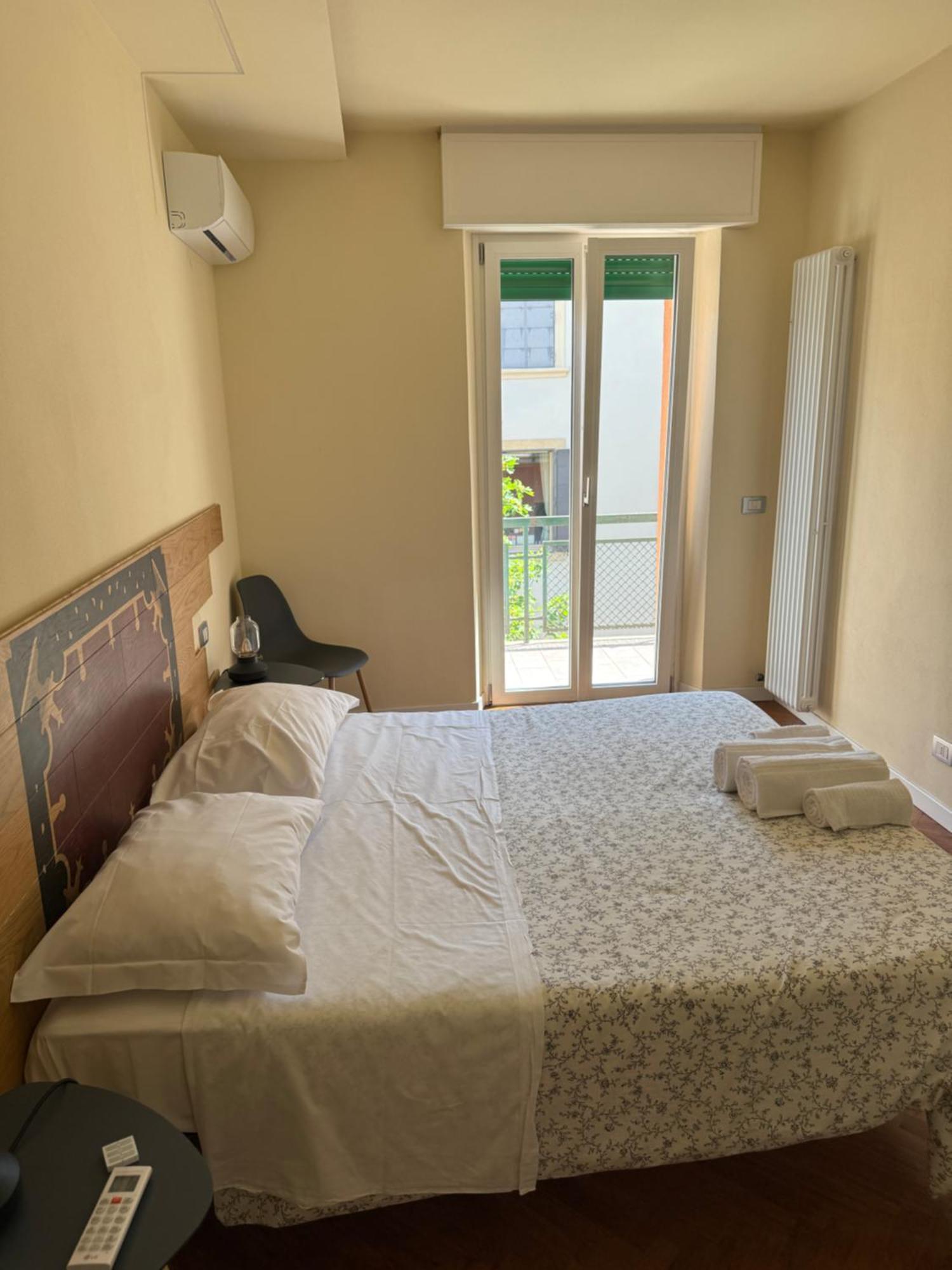 La Terrazza Di Vittoria Apartment เวโรนา ภายนอก รูปภาพ