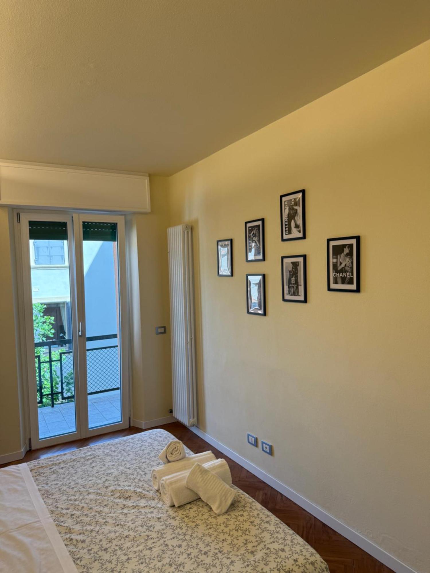 La Terrazza Di Vittoria Apartment เวโรนา ภายนอก รูปภาพ